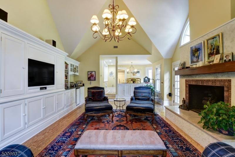 Old Short Hills - Residential