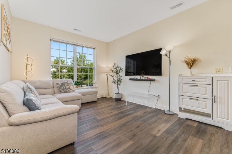 Warren Heights - Residential