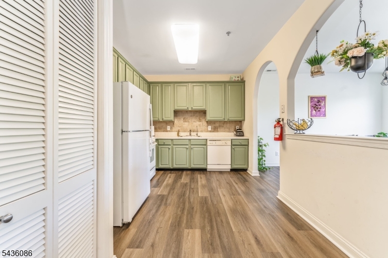 Warren Heights - Residential