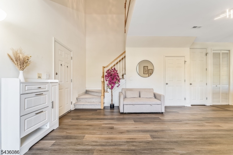 Warren Heights - Residential