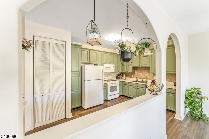 Warren Heights - Residential