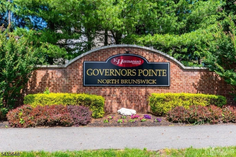 Governors Pointe - Residential