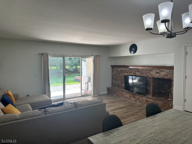 Governors Pointe - Residential