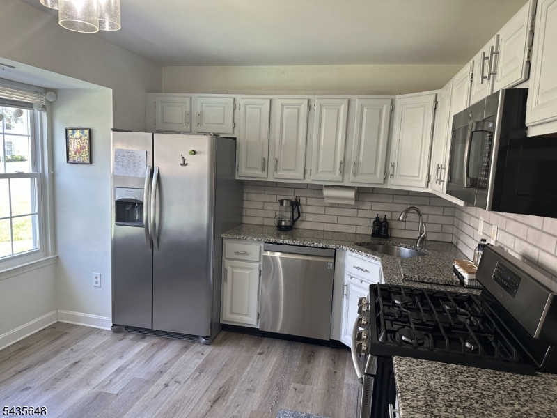 Governors Pointe - Residential