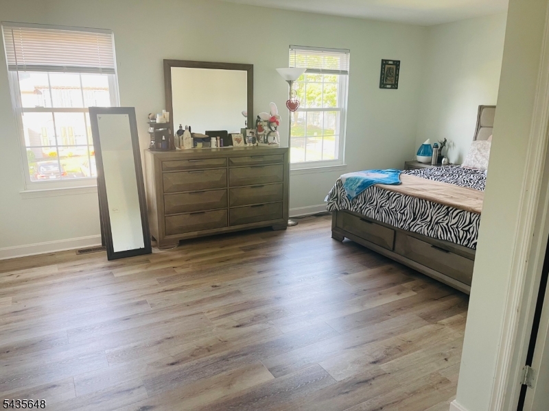 Governors Pointe - Residential