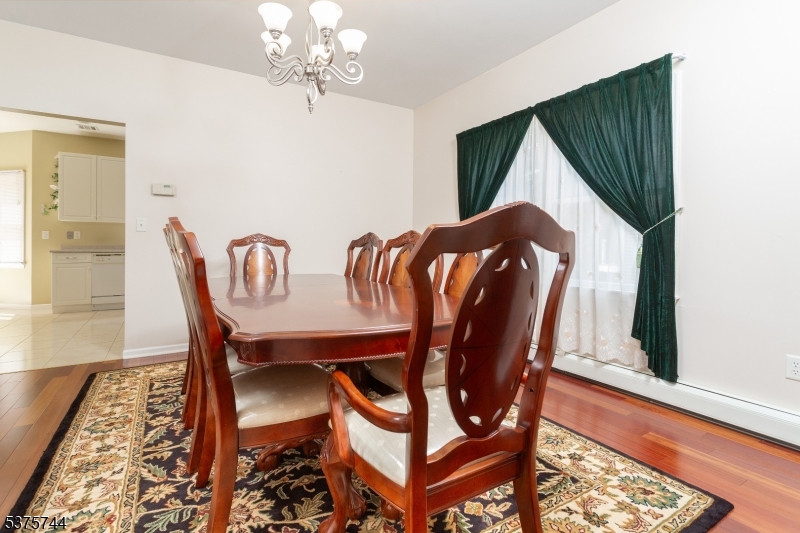 Mazdabrook - Residential Lease