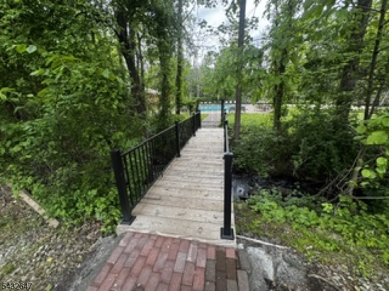 Cedarbrook - Residential
