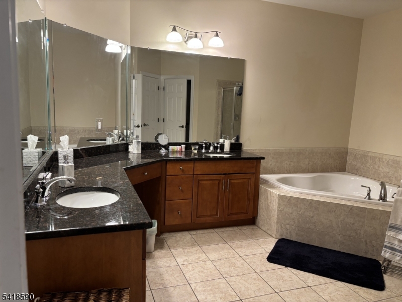 Sterling Pointe - Residential