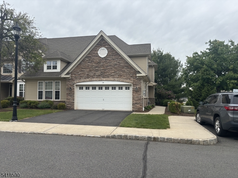 Sterling Pointe - Residential