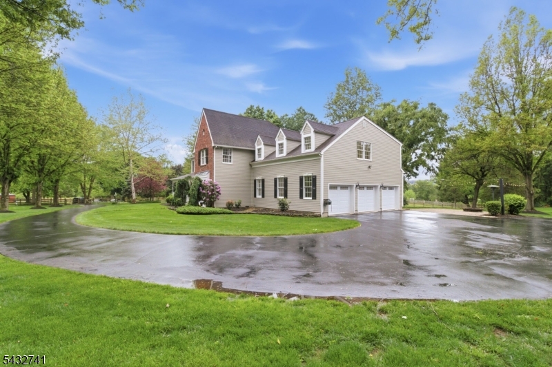 DEER POINT RUN - Residential
