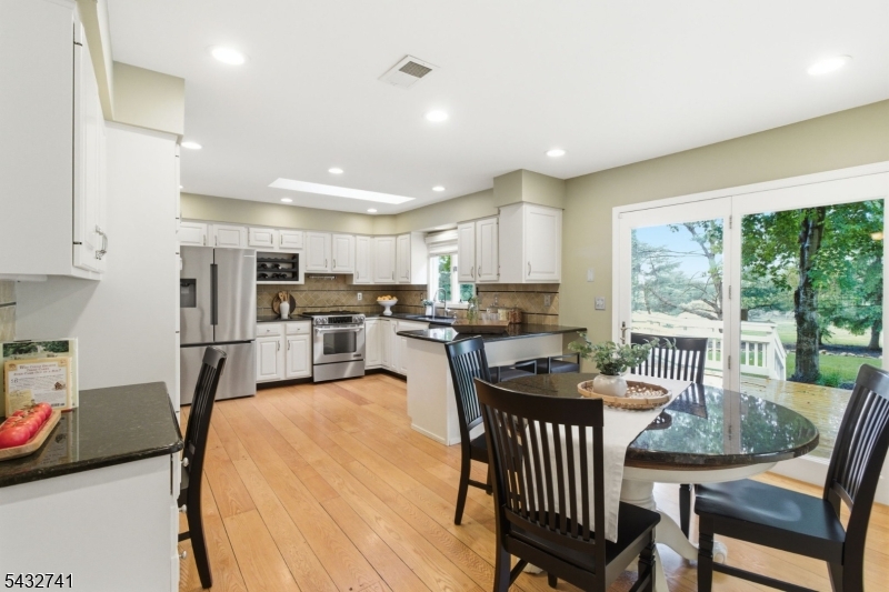 DEER POINT RUN - Residential