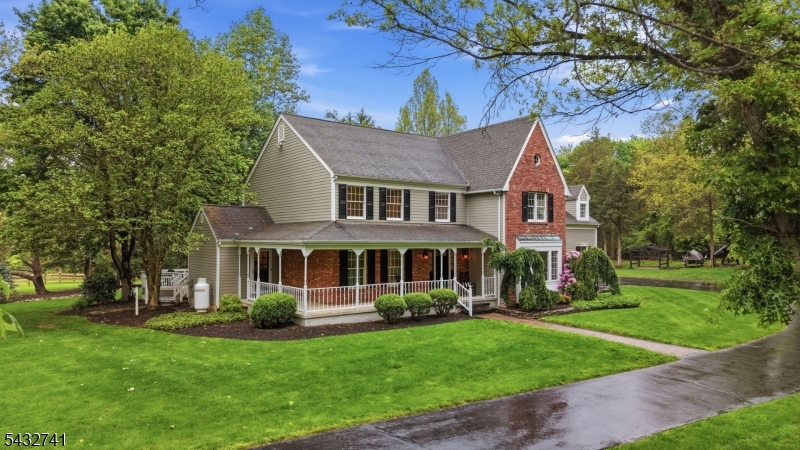 DEER POINT RUN - Residential
