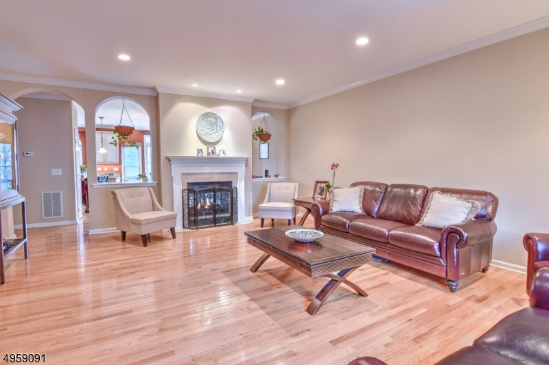 Lakeshore Village - Residential