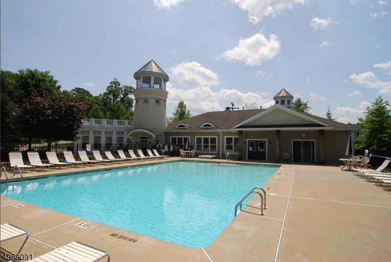 Lakeshore Village - Residential