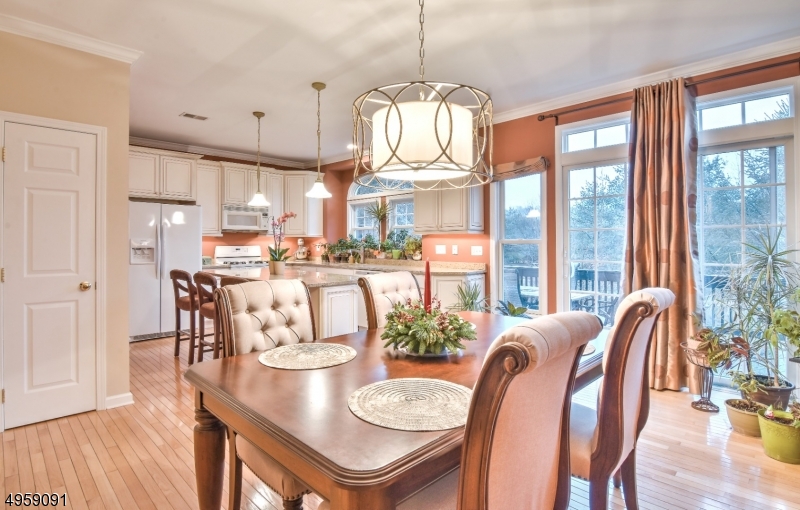 Lakeshore Village - Residential