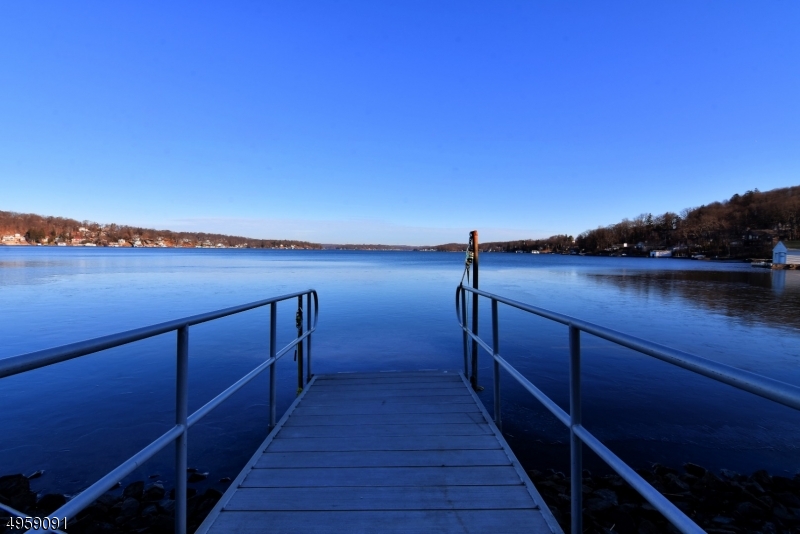 Lakeshore Village - Residential