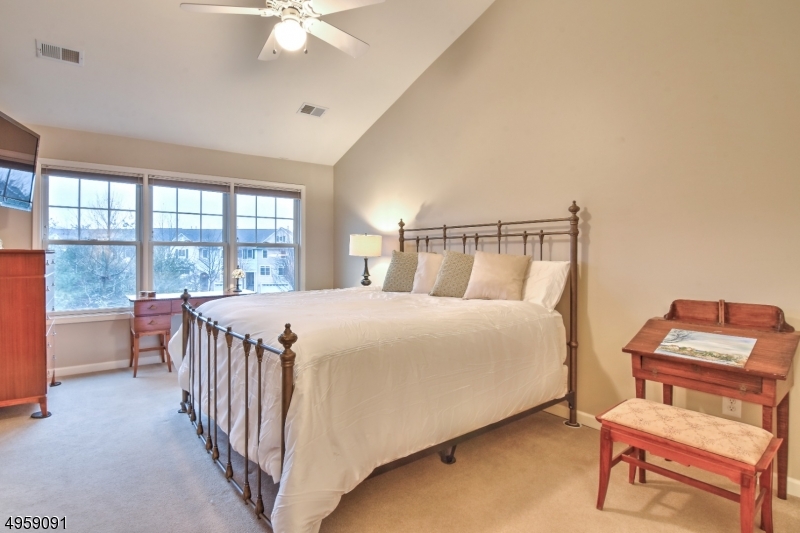 Lakeshore Village - Residential