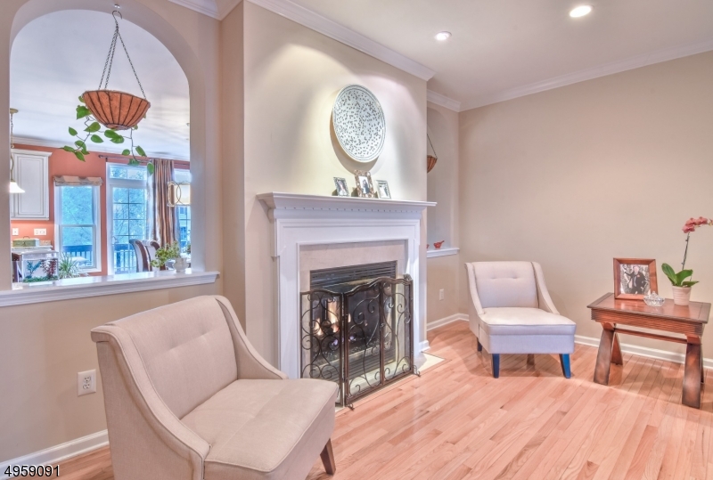 Lakeshore Village - Residential