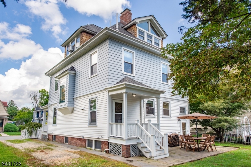Downtown Montclair - Residential Lease