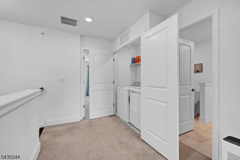 Collection at Morris Plains - Residential Lease