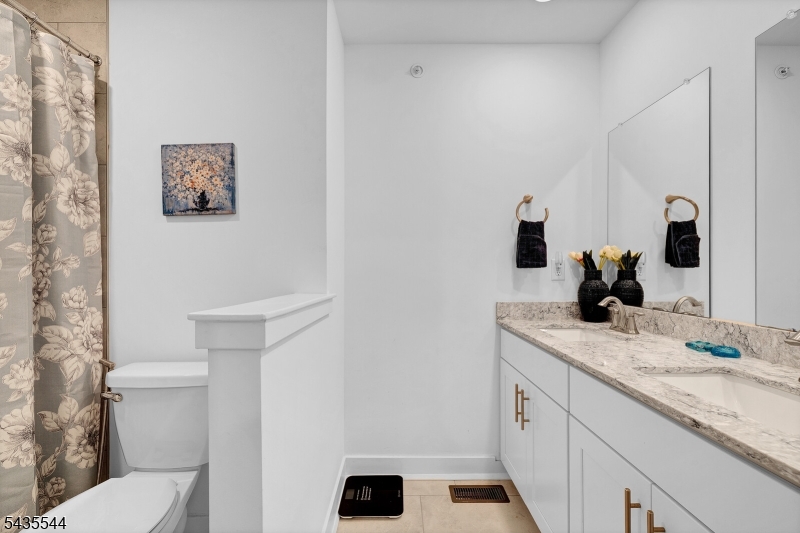 Collection at Morris Plains - Residential Lease