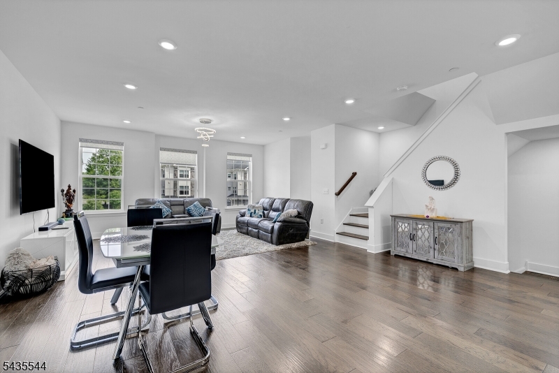 Collection at Morris Plains - Residential Lease