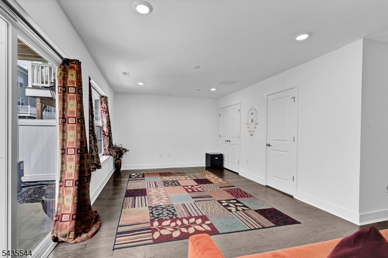 Collection at Morris Plains - Residential Lease