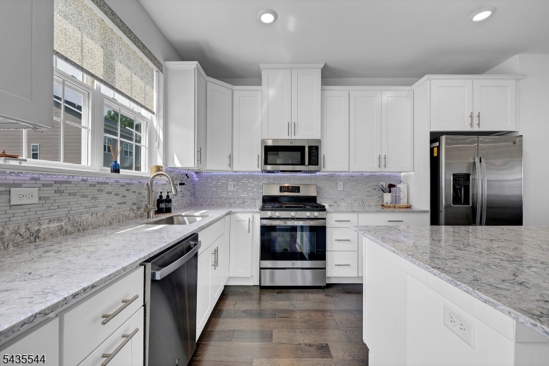 Collection at Morris Plains - Residential Lease