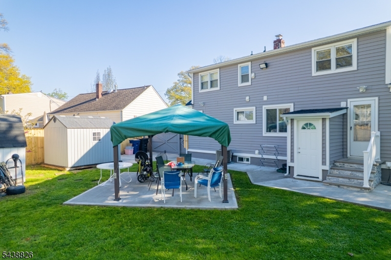cedarbrook - Residential