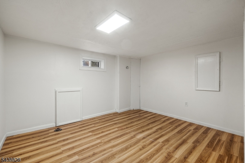 cedarbrook - Residential