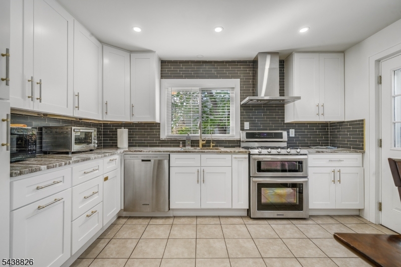 cedarbrook - Residential