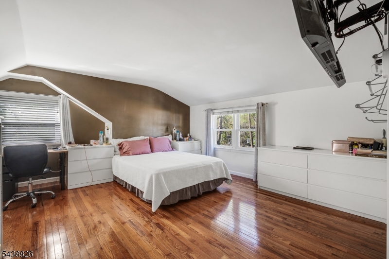 cedarbrook - Residential