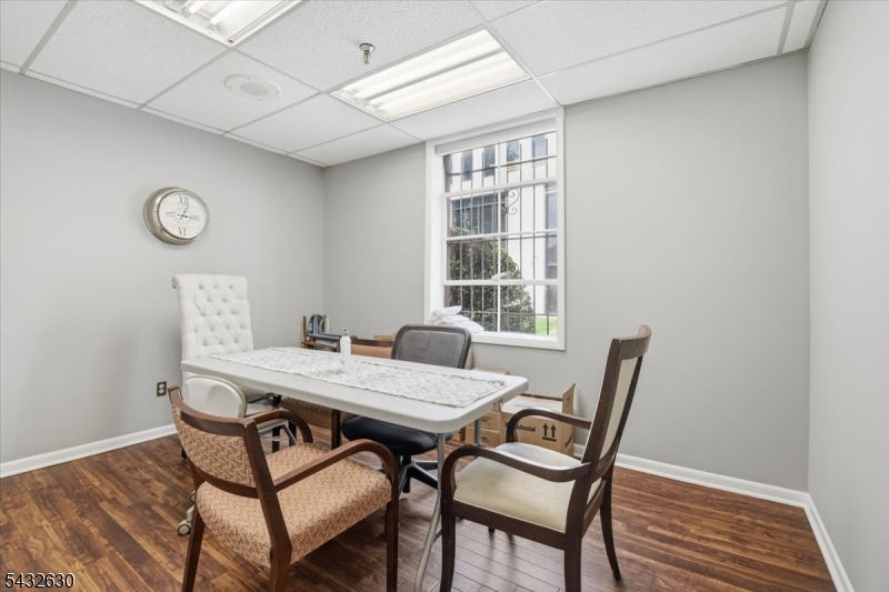 DOWNTOWN CLARK/RARITAN CORR - Commercial Sale