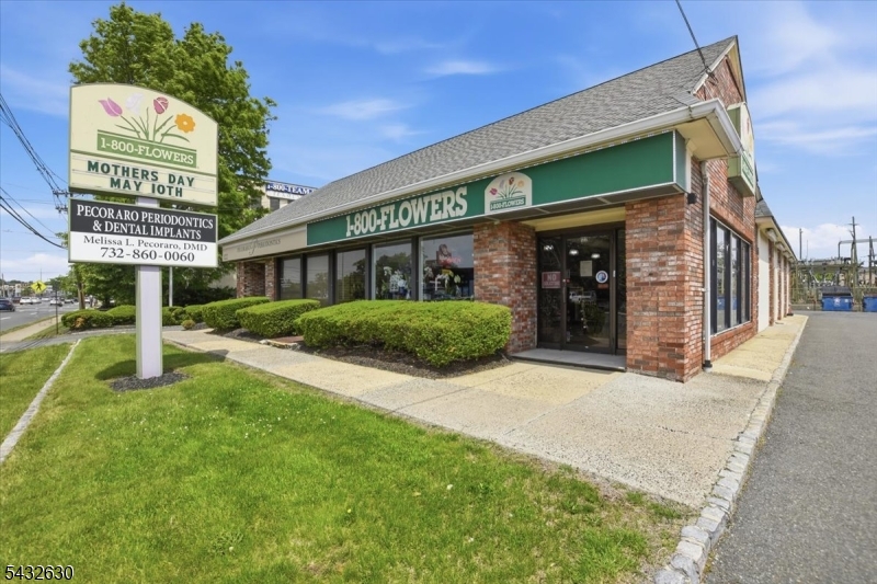 DOWNTOWN CLARK/RARITAN CORR - Commercial Sale