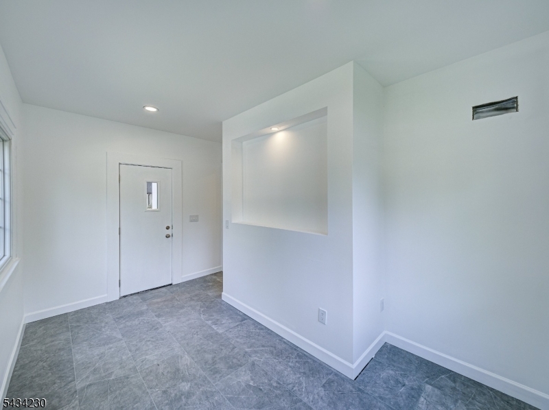 Seven Oaks - Residential