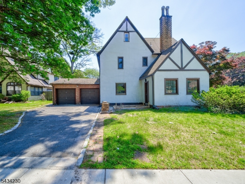 Seven Oaks - Residential