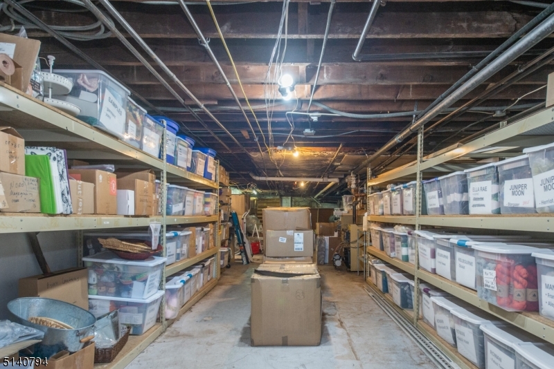 Watchung Plaza - Commercial Sale