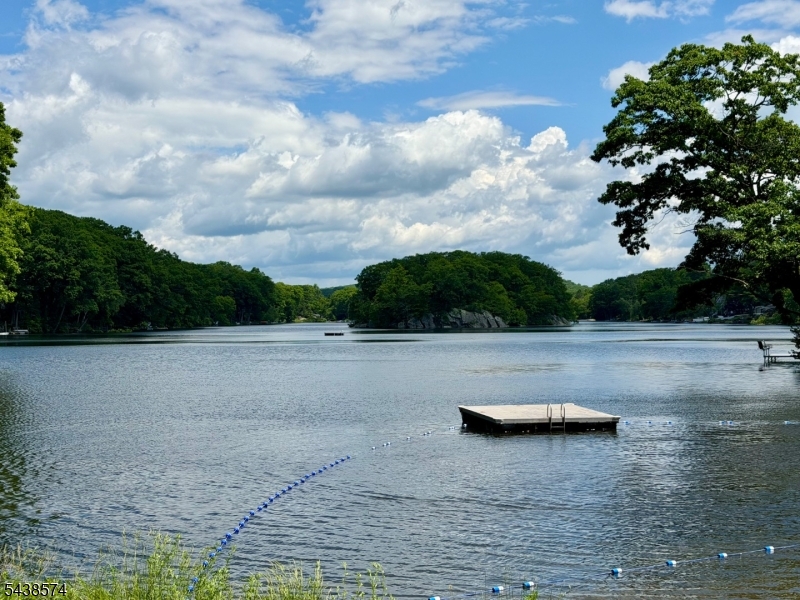 Lake Taramack - Residential