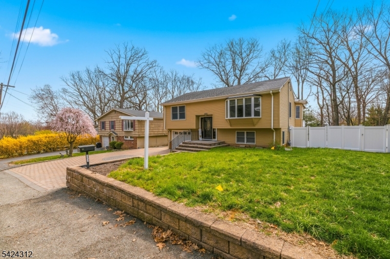 White Meadow Lake - Residential