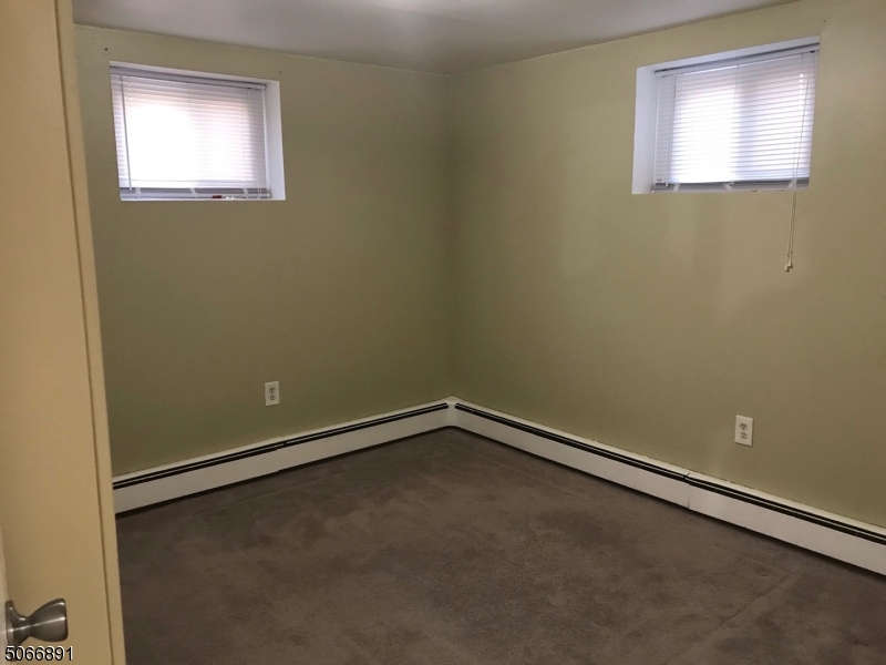 Franklin Avenue Condominium - Residential Lease