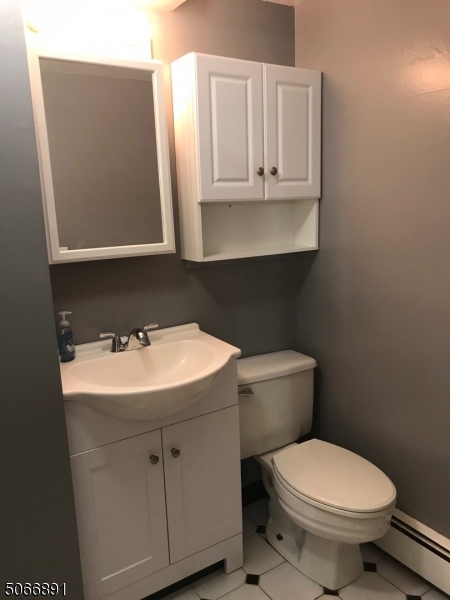 Franklin Avenue Condominium - Residential Lease