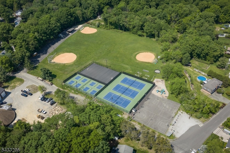 White Meadow Lake - Residential