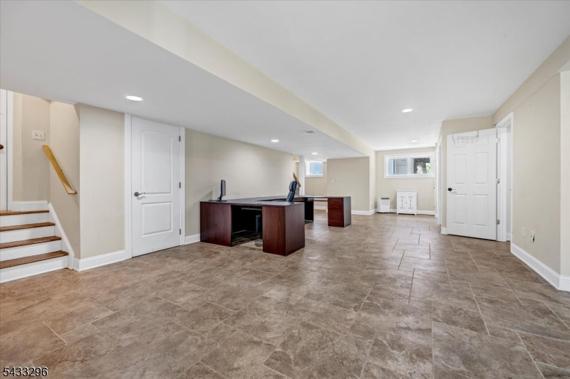 White Meadow Lake - Residential