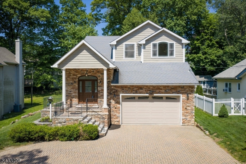 White Meadow Lake - Residential