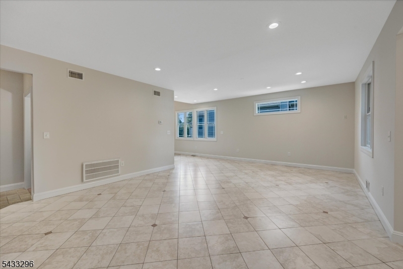 White Meadow Lake - Residential
