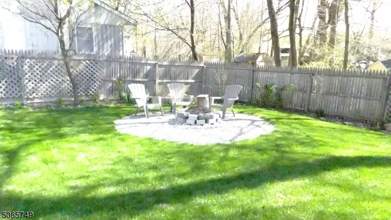 White Meadow Lake - Residential