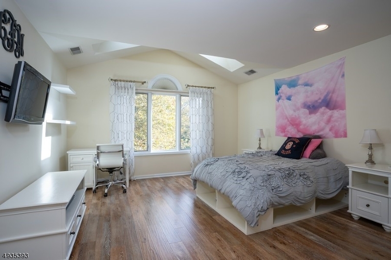 Longview - Residential