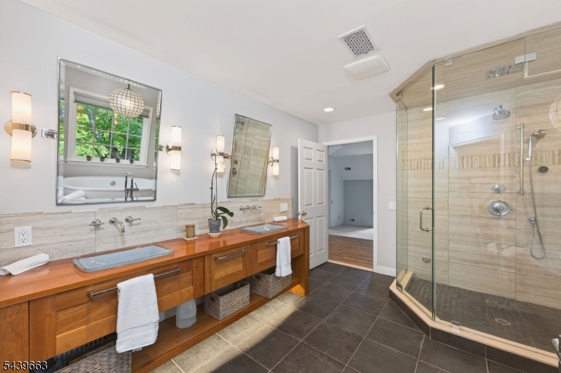 Hill View Farms - Residential