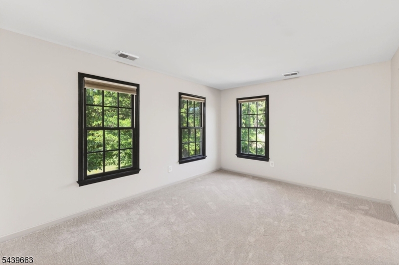 Hill View Farms - Residential