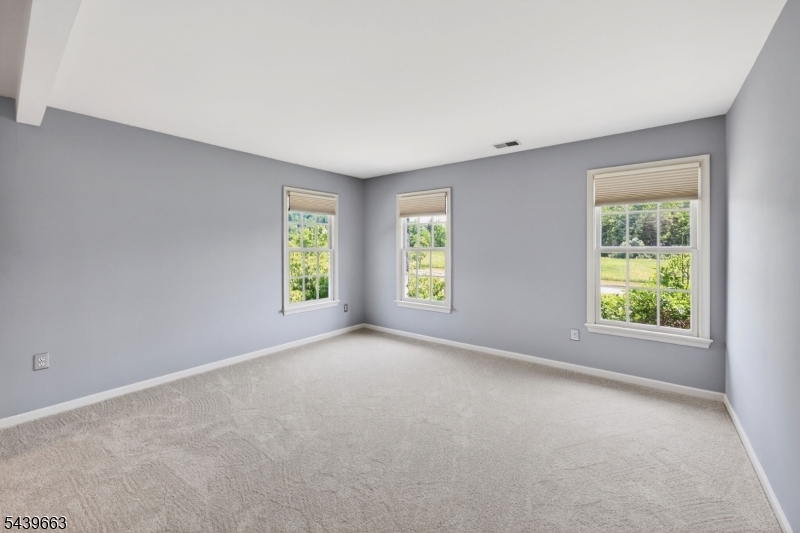 Hill View Farms - Residential